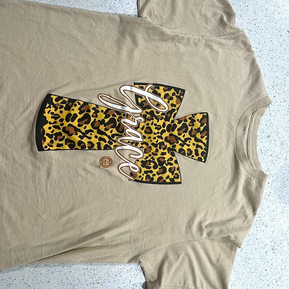 Girlie Girl Originals Women's Sand with Grace Leopard Cross Short Sleeve T-Shirt